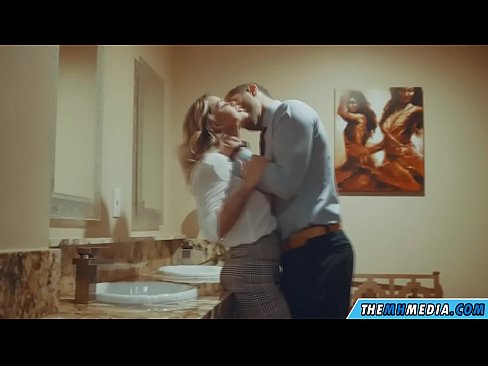 ❤️ Wanneer een rondborstige blondine je verleidt in een openbaar toilet ❤️ Fuck video at us nl.com-pornzog.ru ❌️ ❌️❤